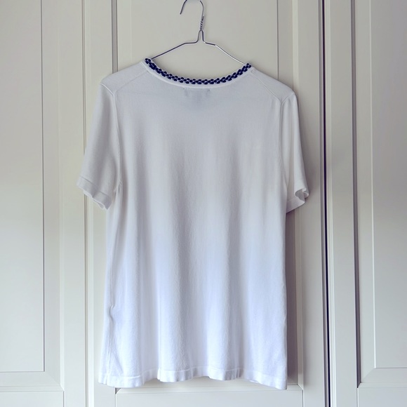 KARL LAGERFELD Paris. Women’s. Medium. White. Rayon nylon. Very soft. No spots. - Picture 3 of 3